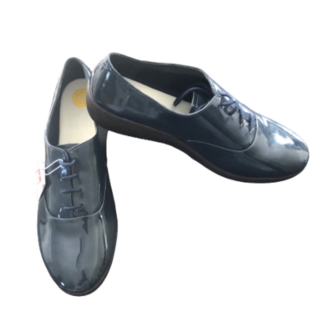 FITFLOP SUPER NAVY PATEN LEATHER OXFORD SHOES SIZE 9.5 NWT